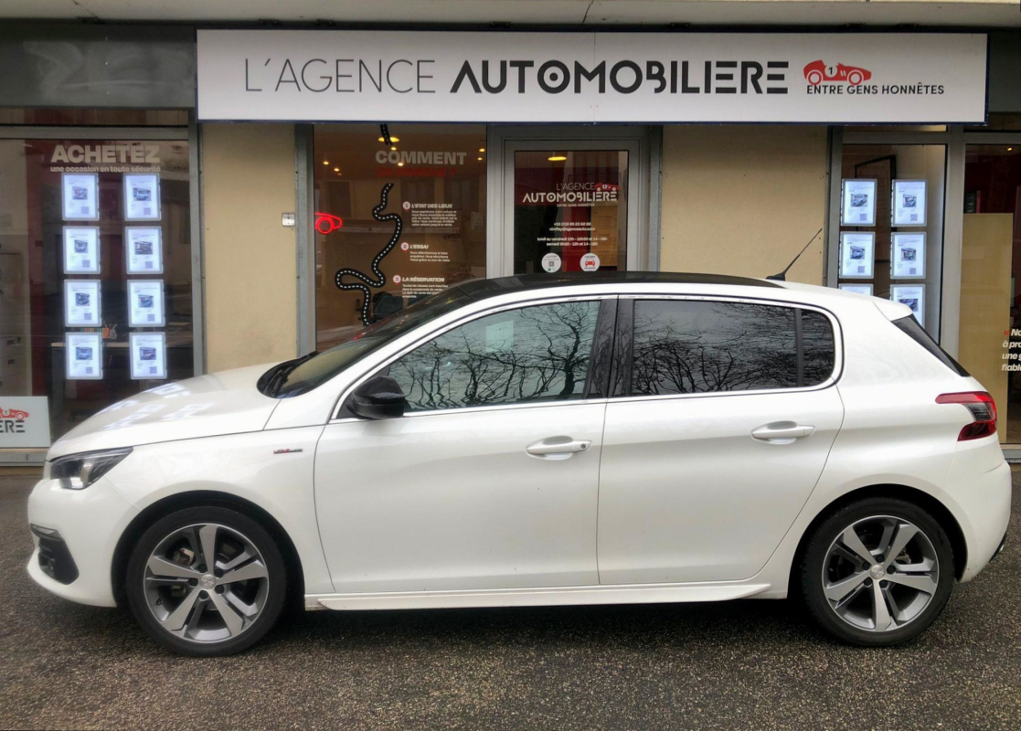 Peugeot 308 — 6