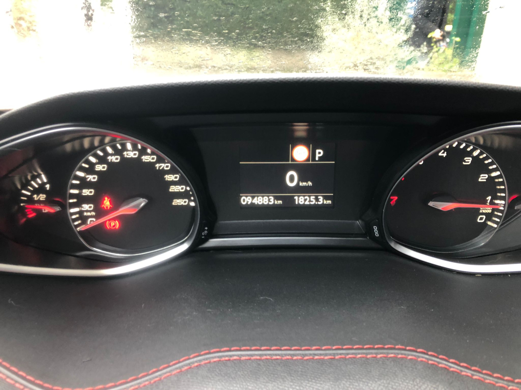 Peugeot 308 — 12