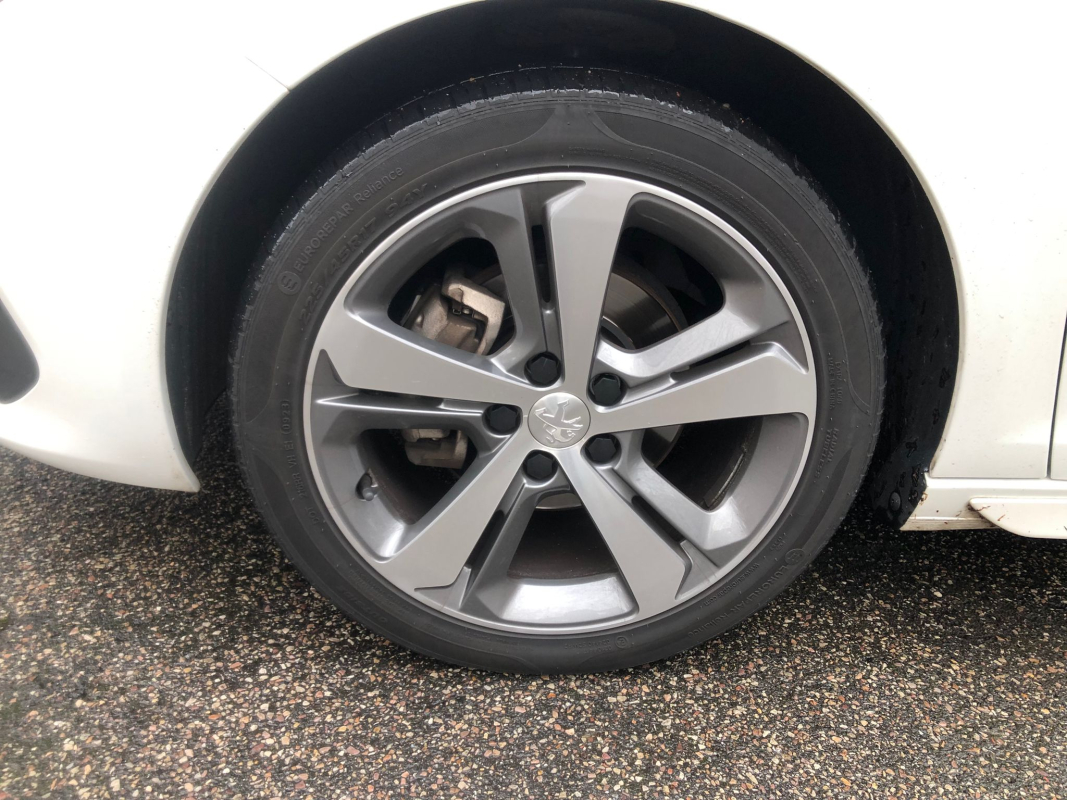 Peugeot 308 — 19