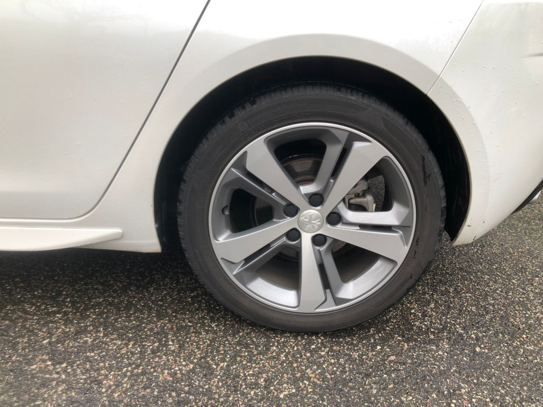 Peugeot 308 — 20
