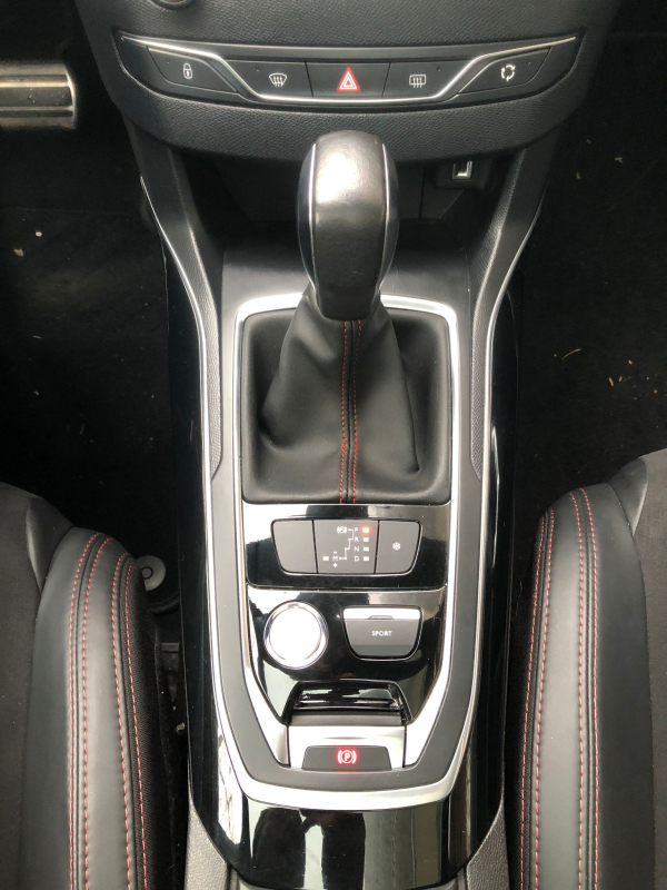 Peugeot 308 — 18