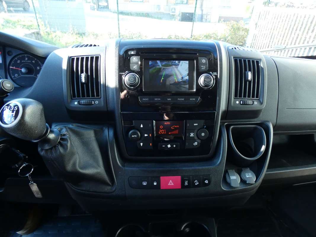 Peugeot Boxer — 16