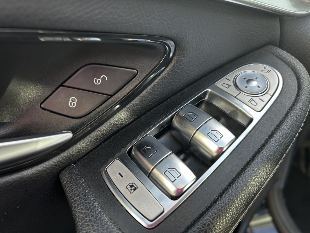 Mercedes Classe GLC — 24