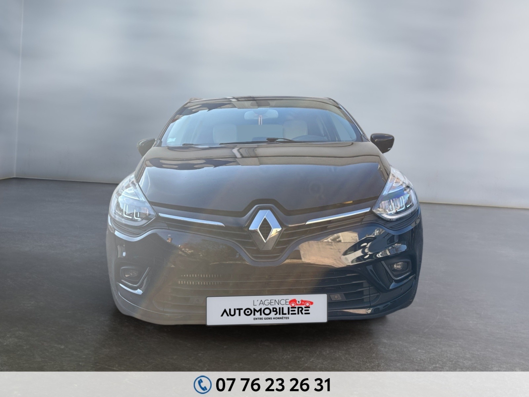 Renault Clio — 8