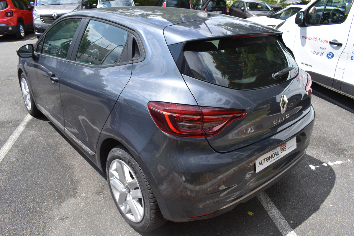 Renault Clio — 5