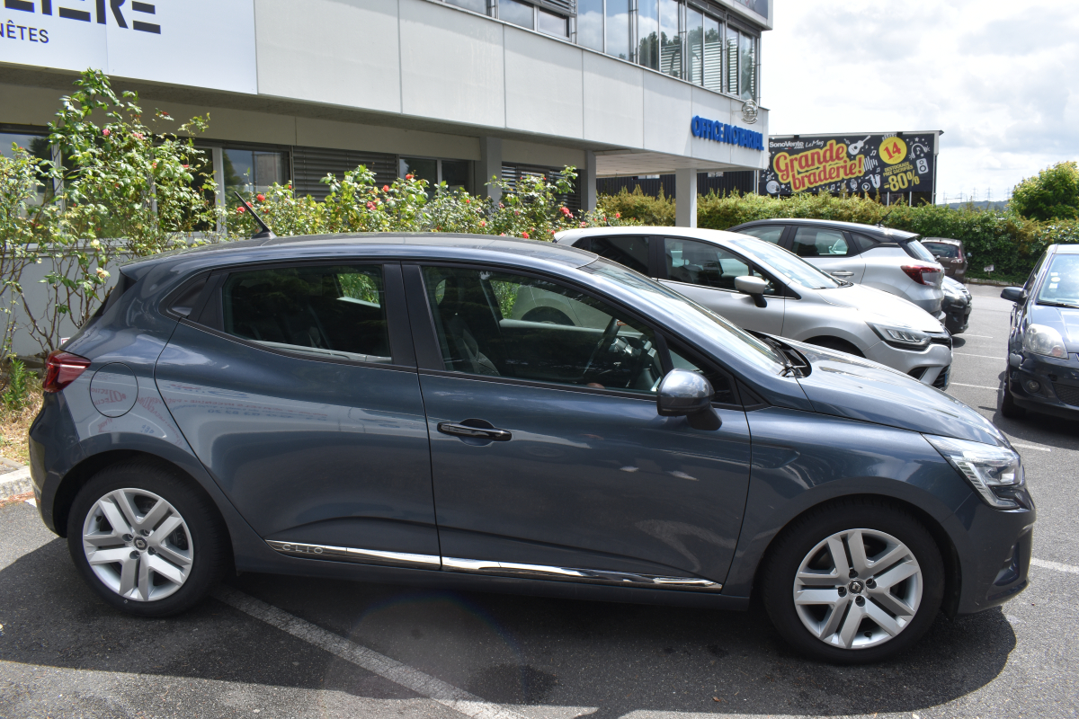 Renault Clio — 8