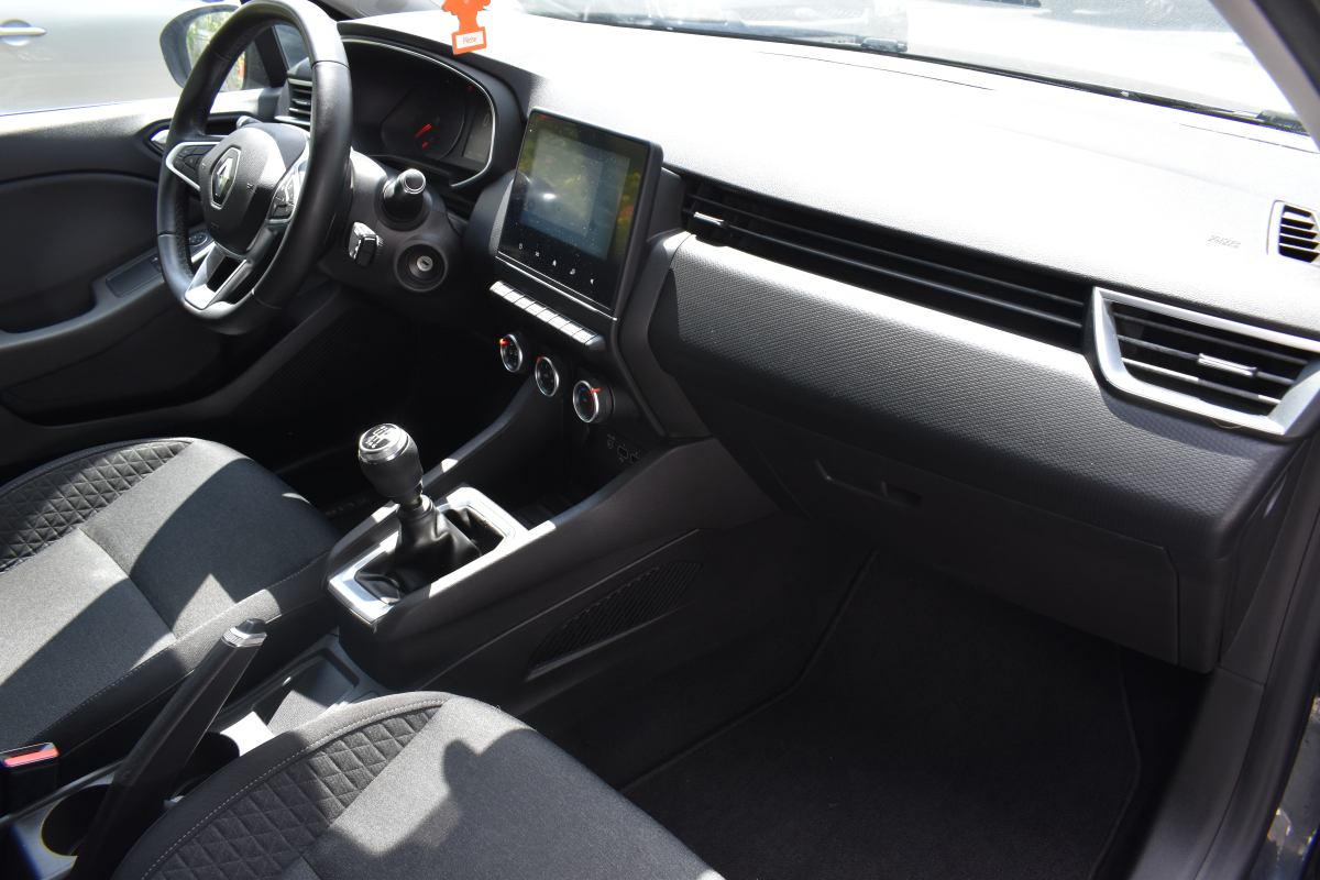 Renault Clio — 15