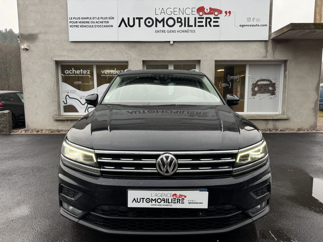 Volkswagen Tiguan — 2
