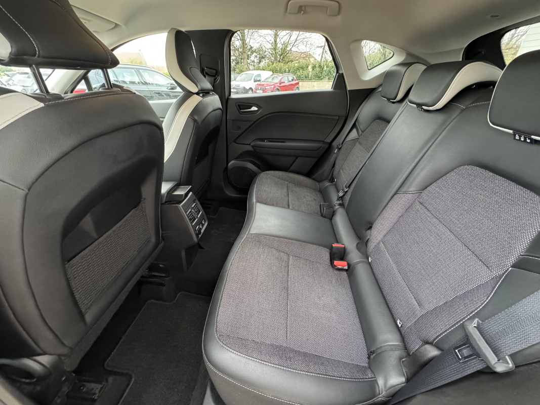 Renault Captur — 18