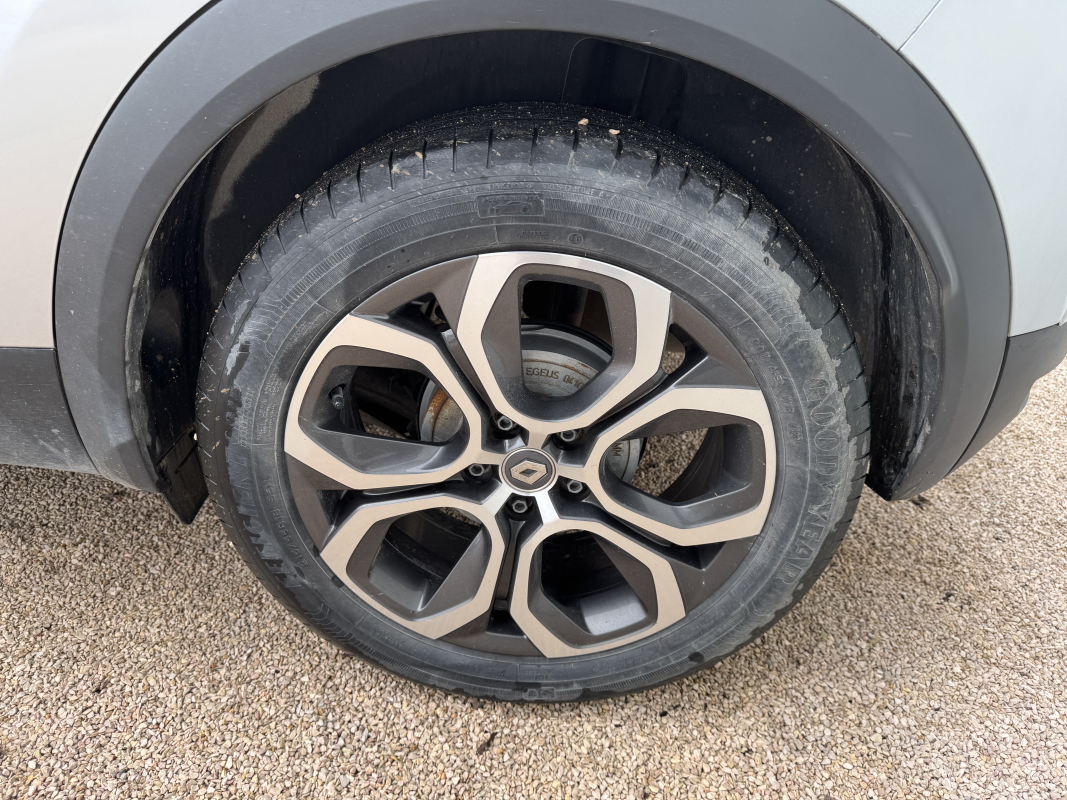 Renault Captur — 22