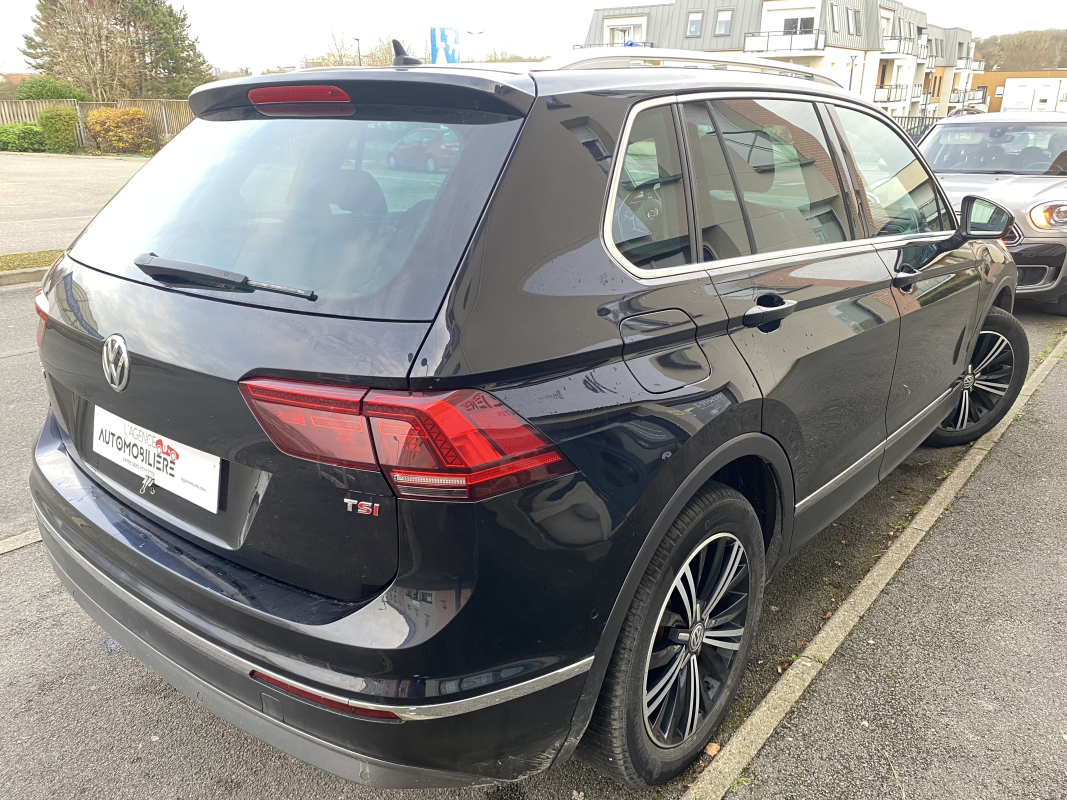 Volkswagen Tiguan — 5