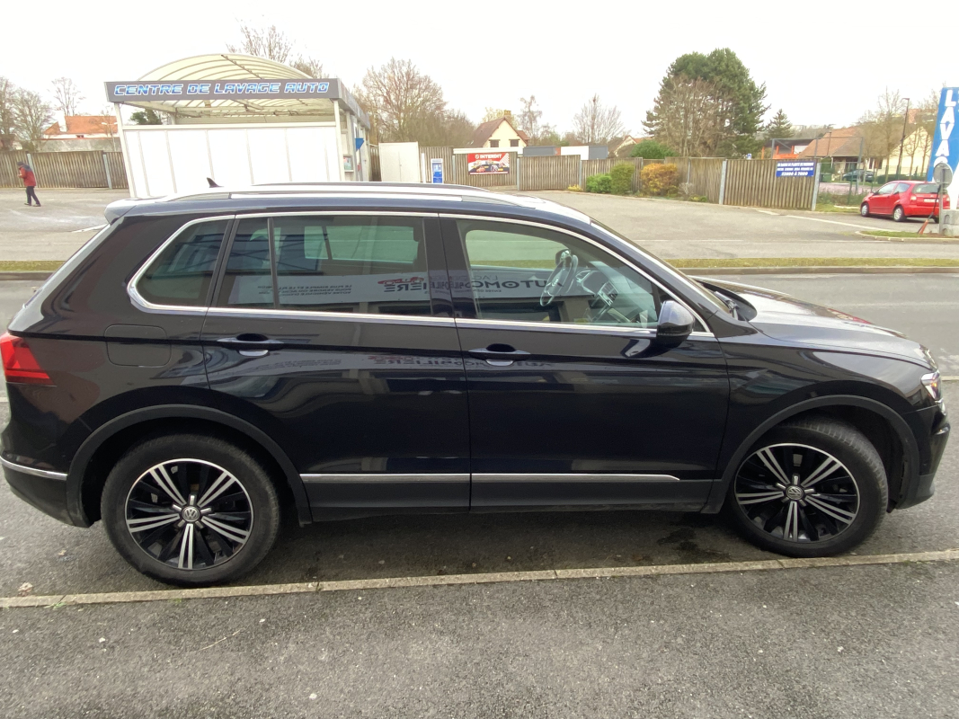 Volkswagen Tiguan — 6