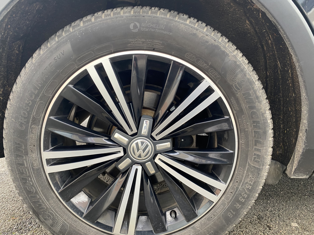 Volkswagen Tiguan — 36