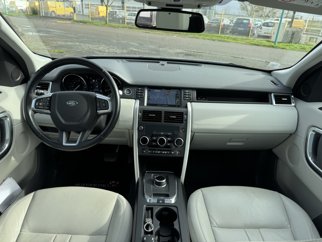 Land Rover Discovery Sport — 18