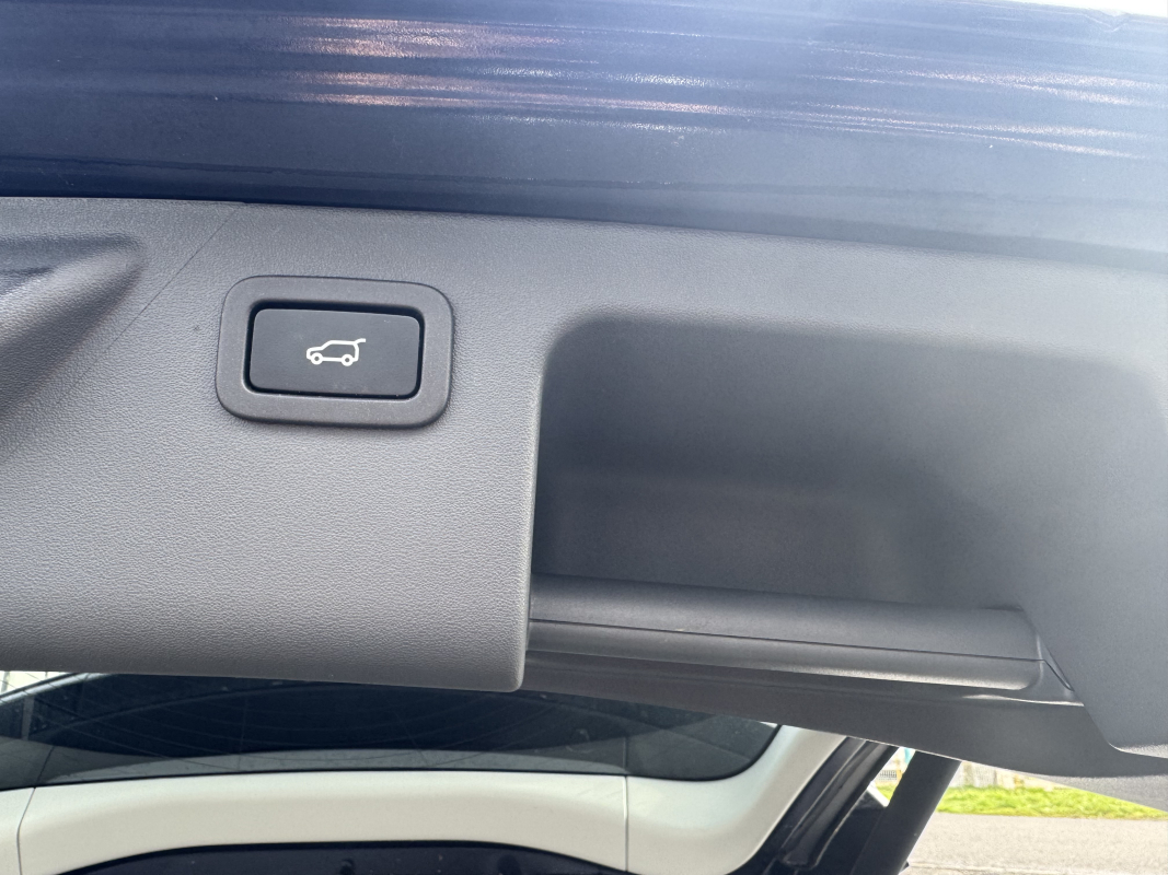 Land Rover Discovery Sport — 8