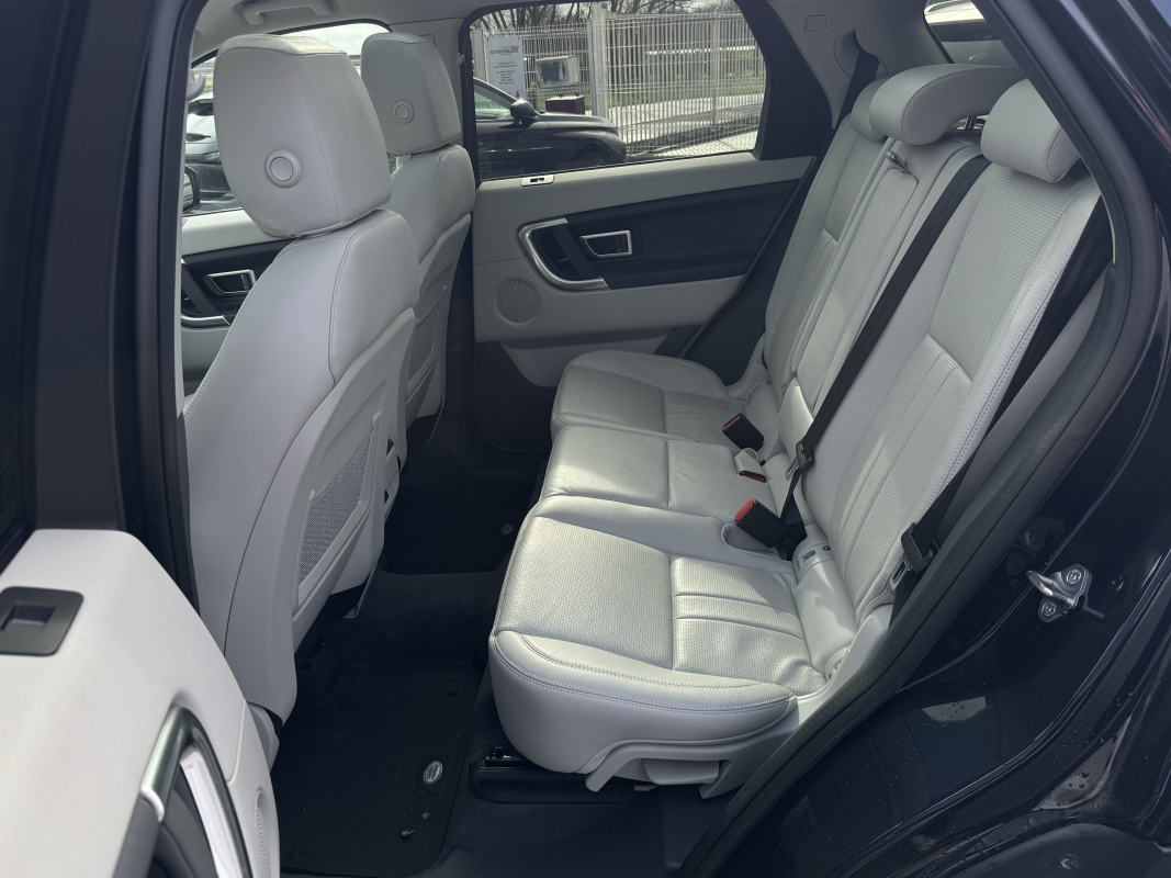 Land Rover Discovery Sport — 28