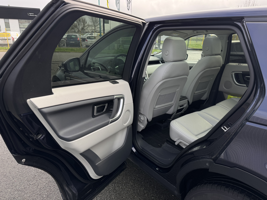 Land Rover Discovery Sport — 27