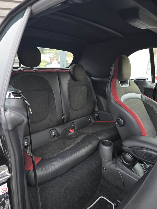 Mini Cooper — 17