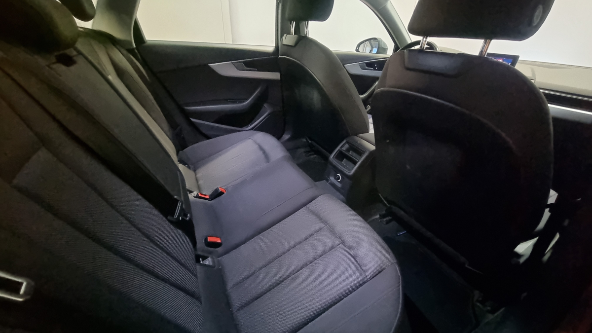 Audi A4 Avant — 15