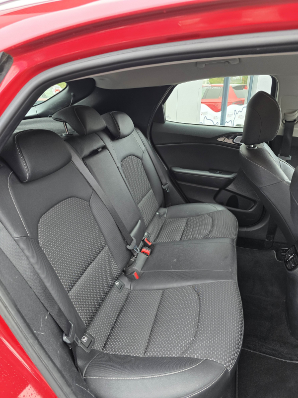 Kia Xceed — 25