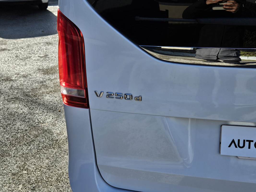 Mercedes Classe V — 17
