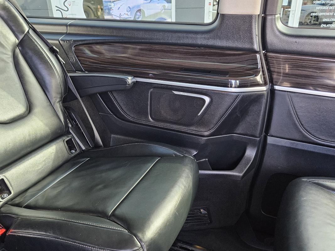 Mercedes Classe V — 61