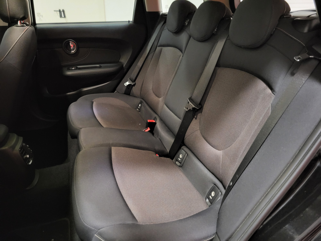Mini Clubman — 11
