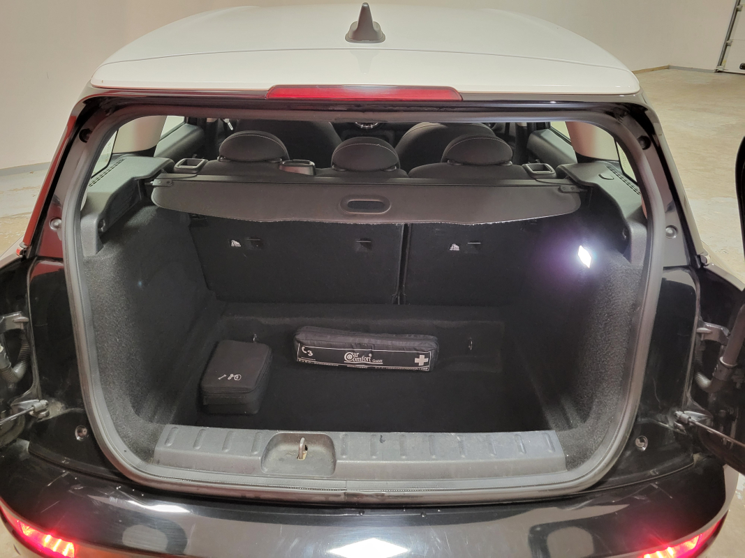 Mini Clubman — 30