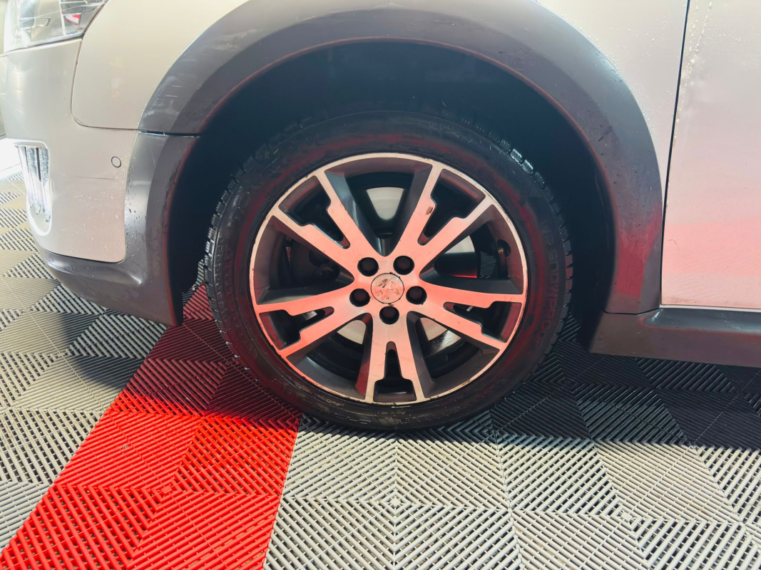 Peugeot 508 SW — 19