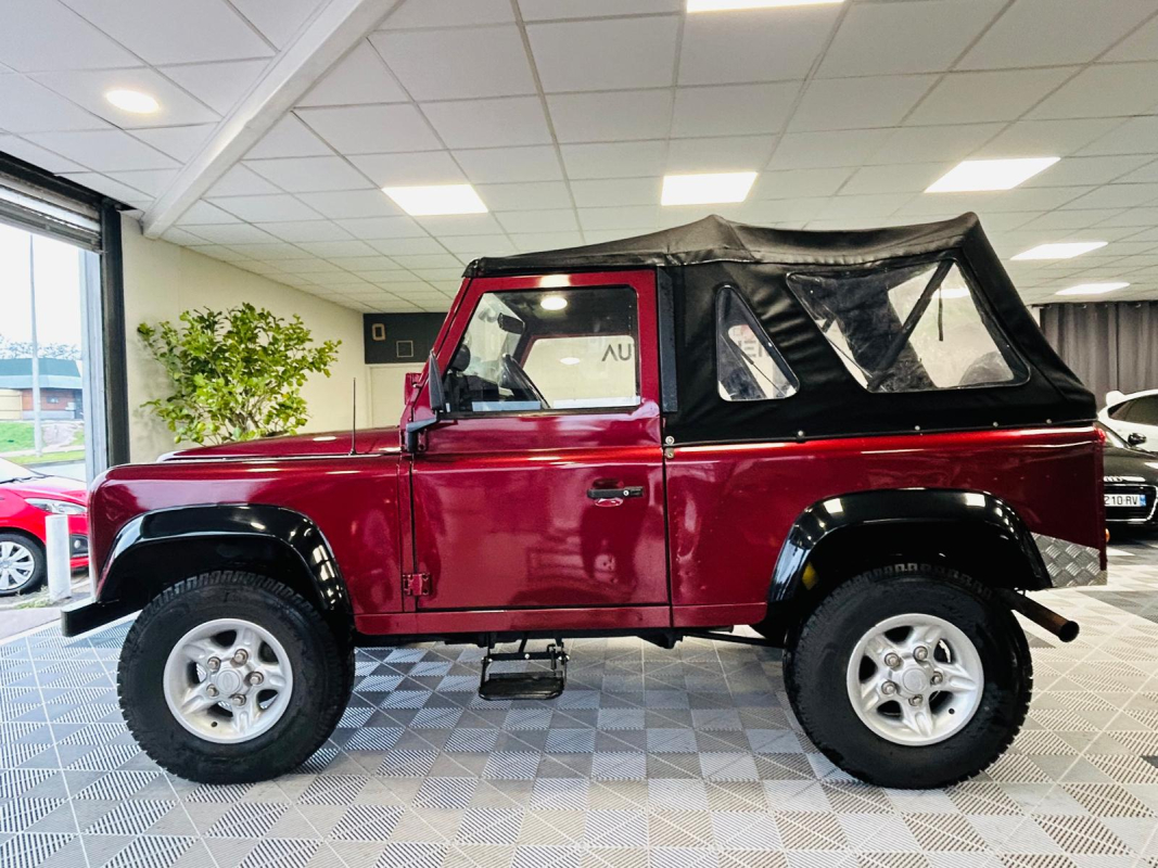 Land Rover Defender — 13