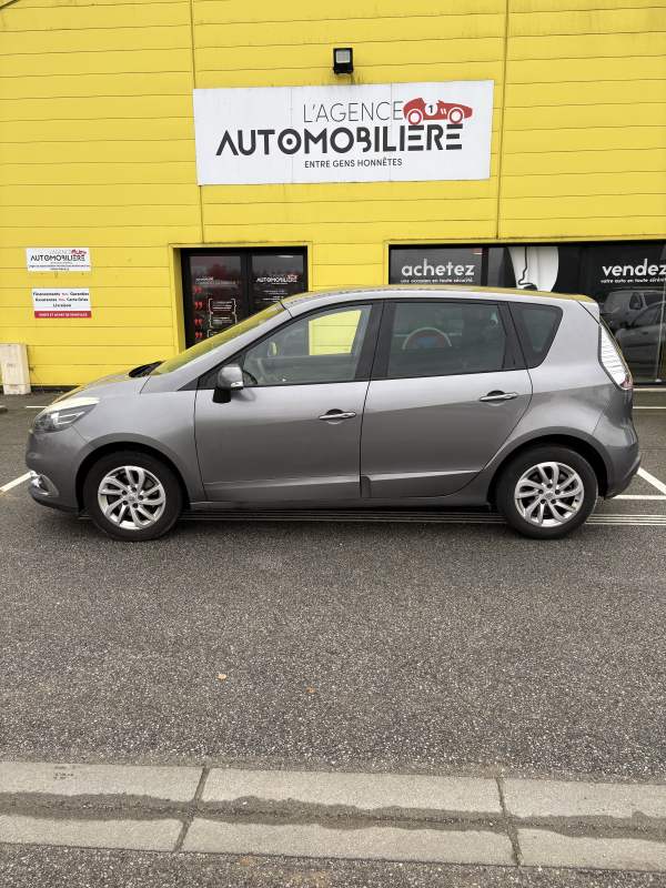 Renault Scenic — 9