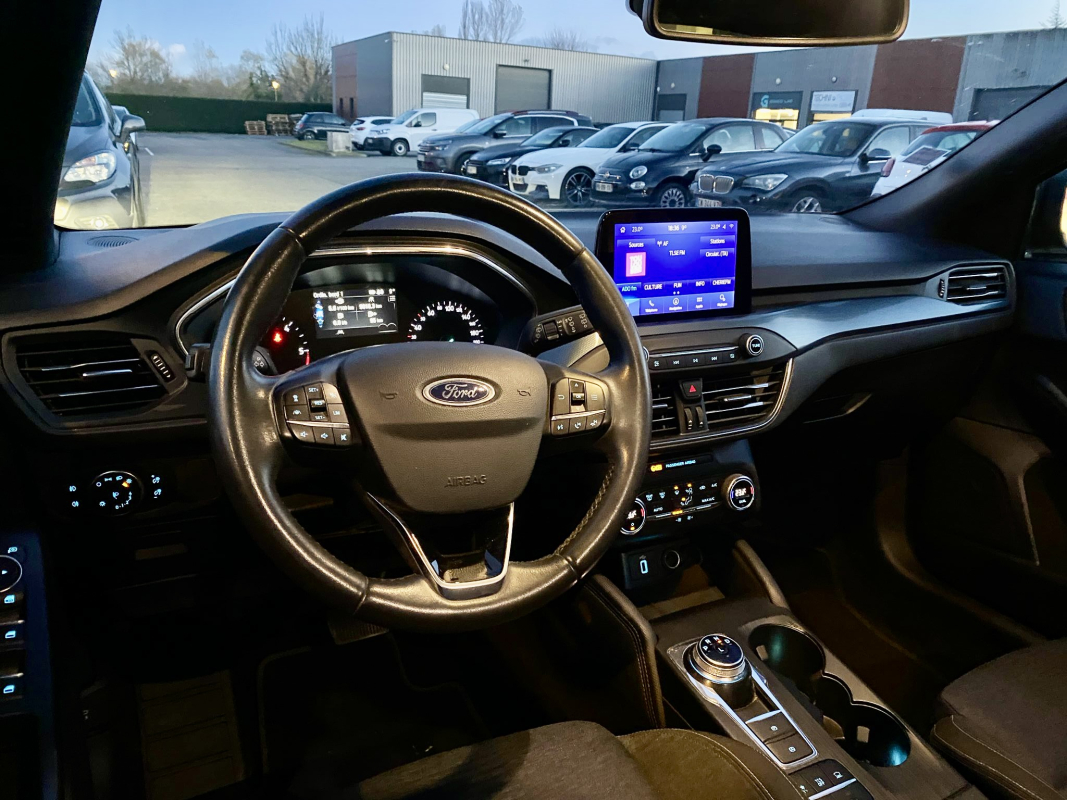 Ford Focus — 11