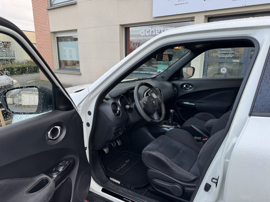 Nissan Juke — 10