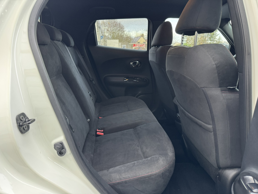 Nissan Juke — 23
