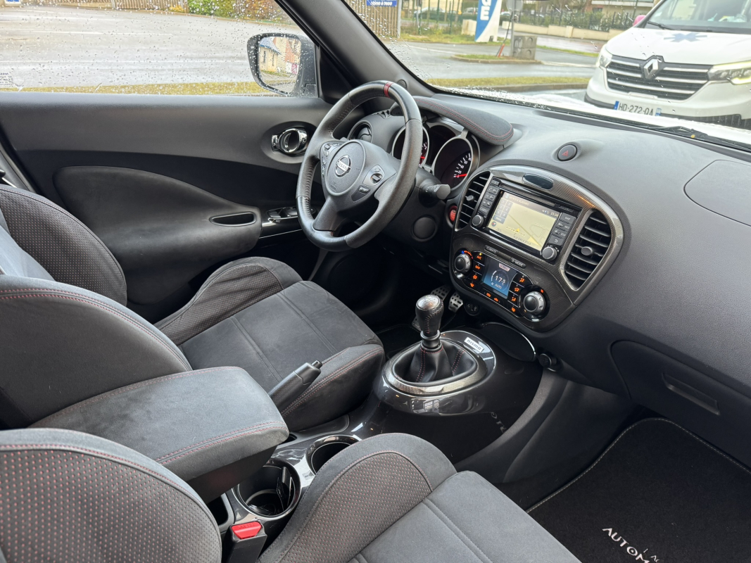 Nissan Juke — 25