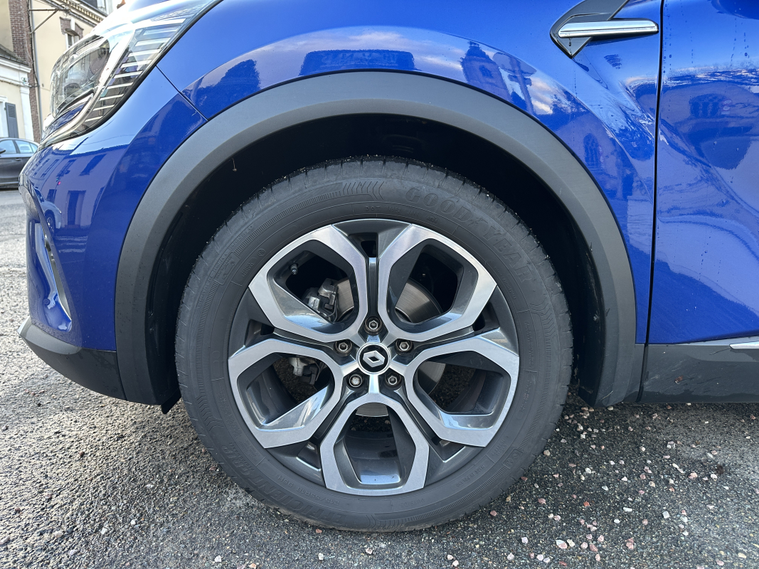 Renault Captur — 25