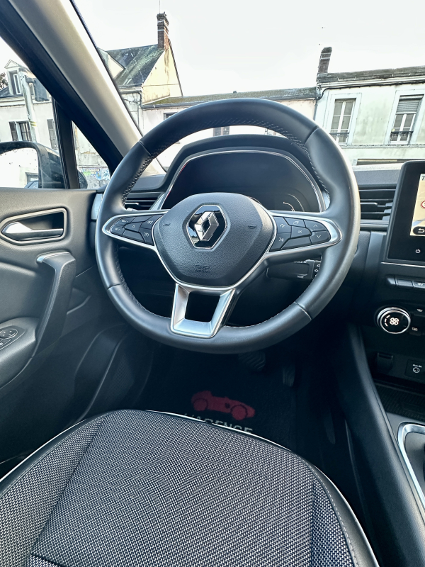 Renault Captur — 17