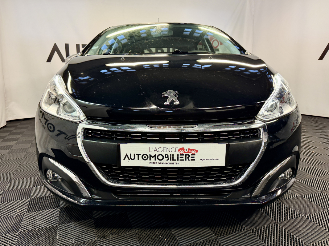Peugeot 208 — 2