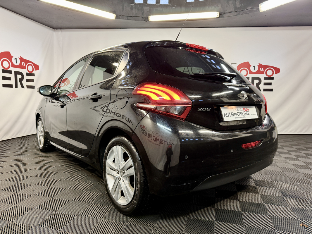 Peugeot 208 — 7