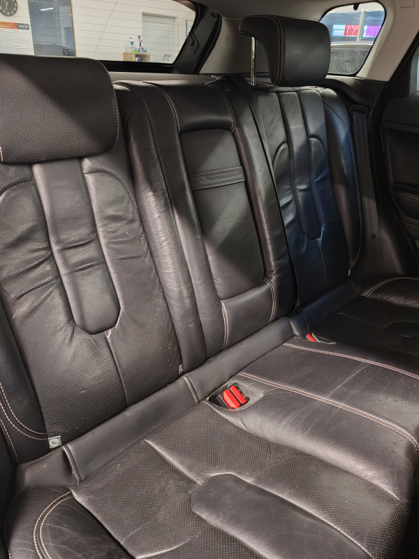Land Rover Range Rover Evoque — 12