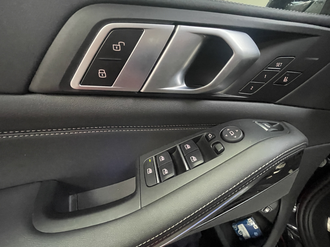 Bmw X5 — 36