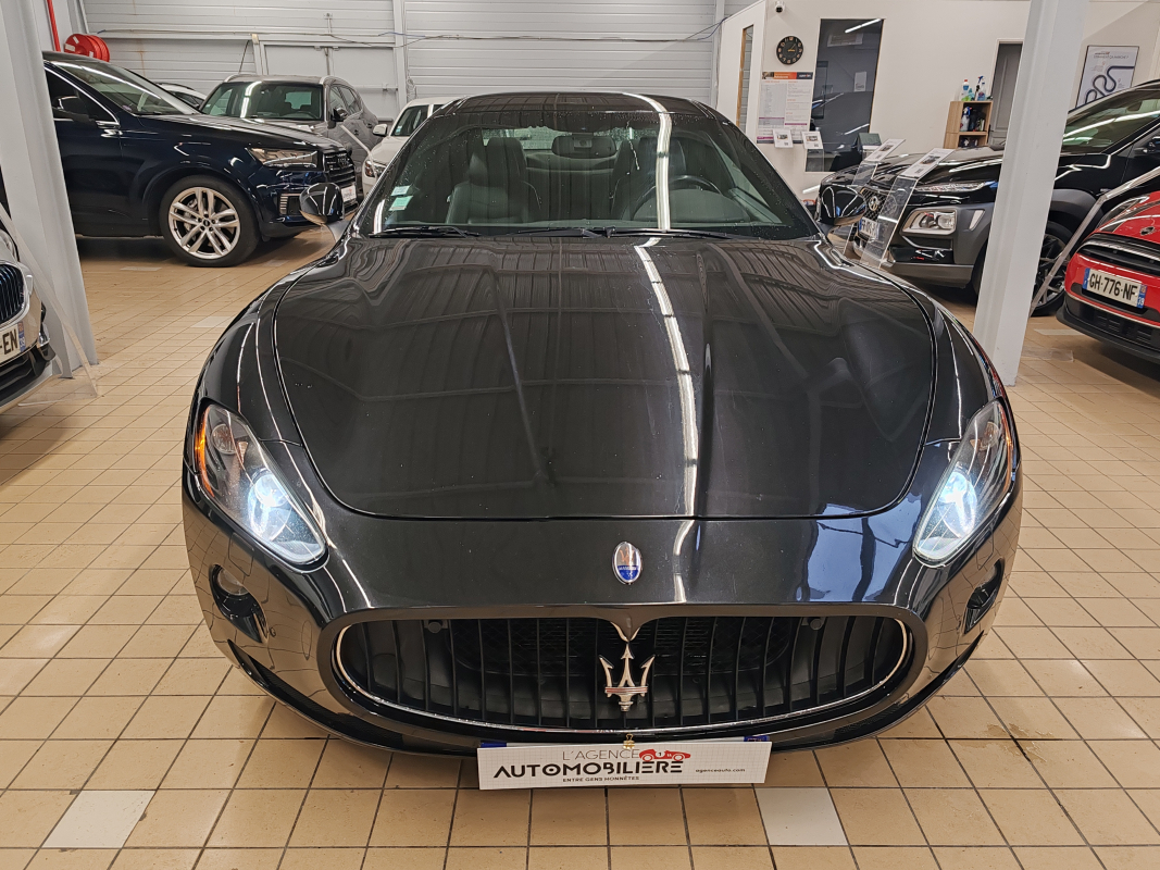 Maserati Granturismo — 2