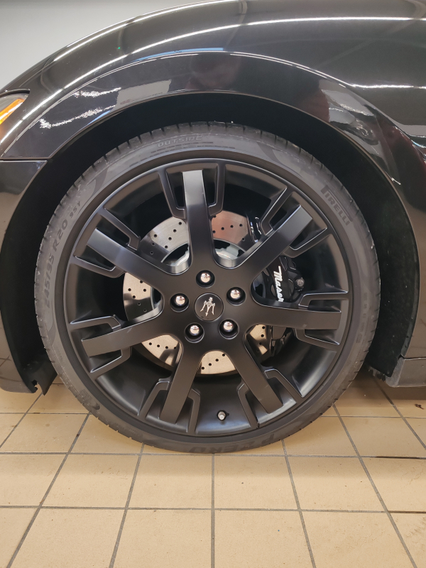 Maserati Granturismo — 24