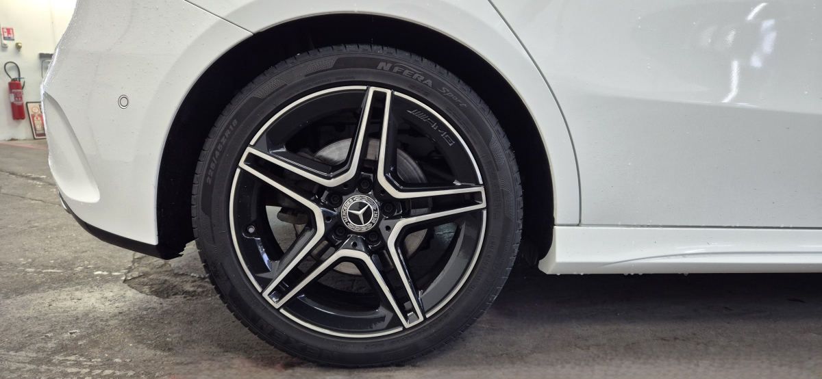 Mercedes Classe A — 32