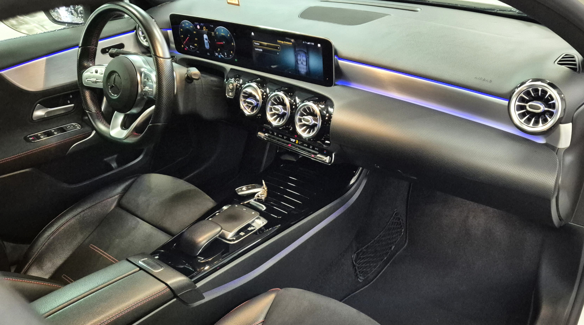 Mercedes Classe A — 10