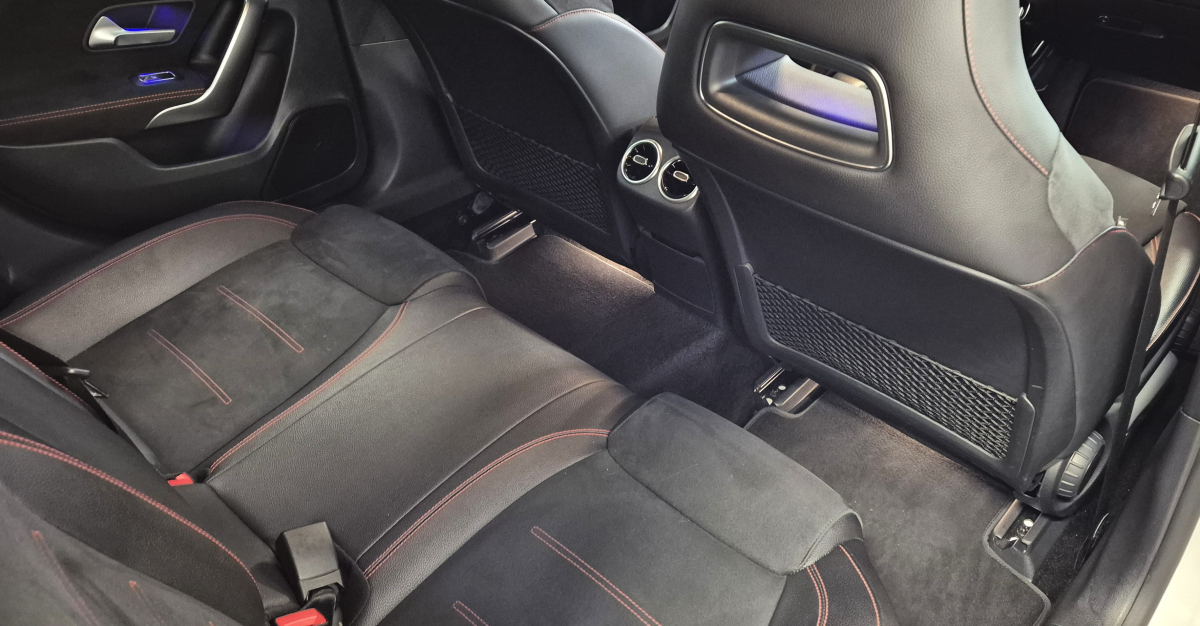Mercedes Classe A — 14