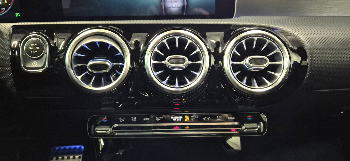Mercedes Classe A — 23