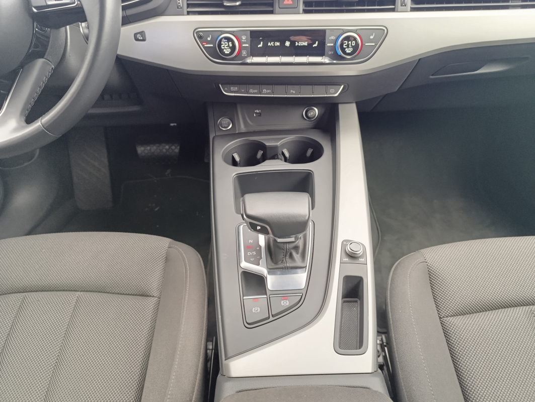 Audi A4 Avant — 23