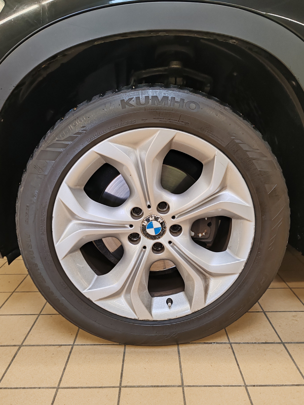 Bmw X5 — 28