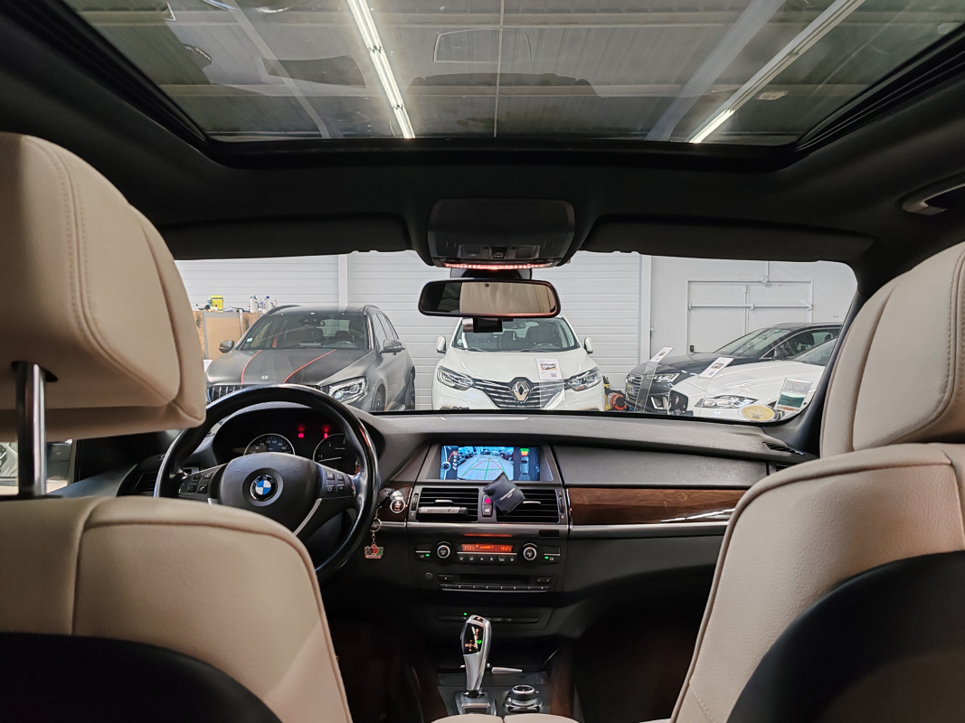 Bmw X5 — 10
